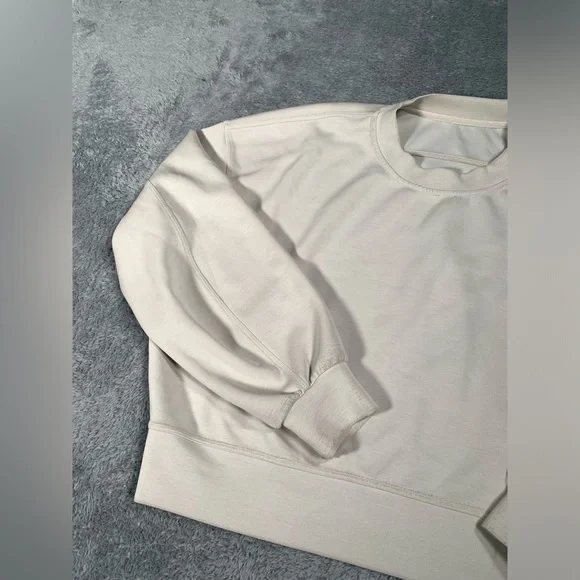 Lululemon Cream Crewneck Sweatshirt - Picture 2 of 14